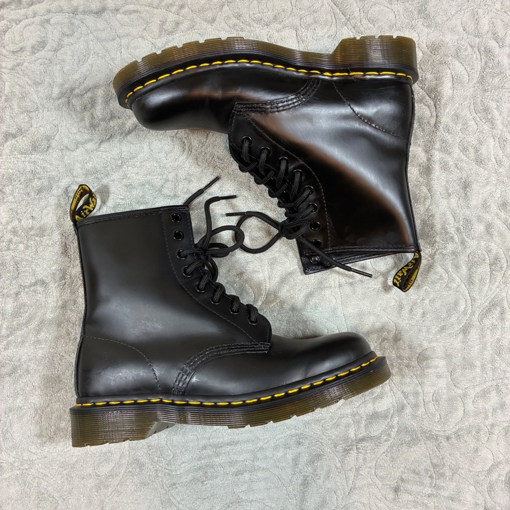 Dr. Martens Womens 1460 Smooth Leather  Lace Up Boots Size 7 Black 90s Grunge